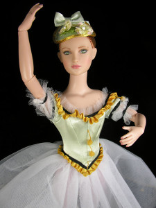 Dance of the Lady Doll by Tonner Dolls | Dolls with Denise Van Patten